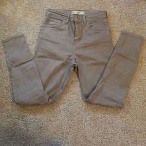 Olive high rise skinny jean